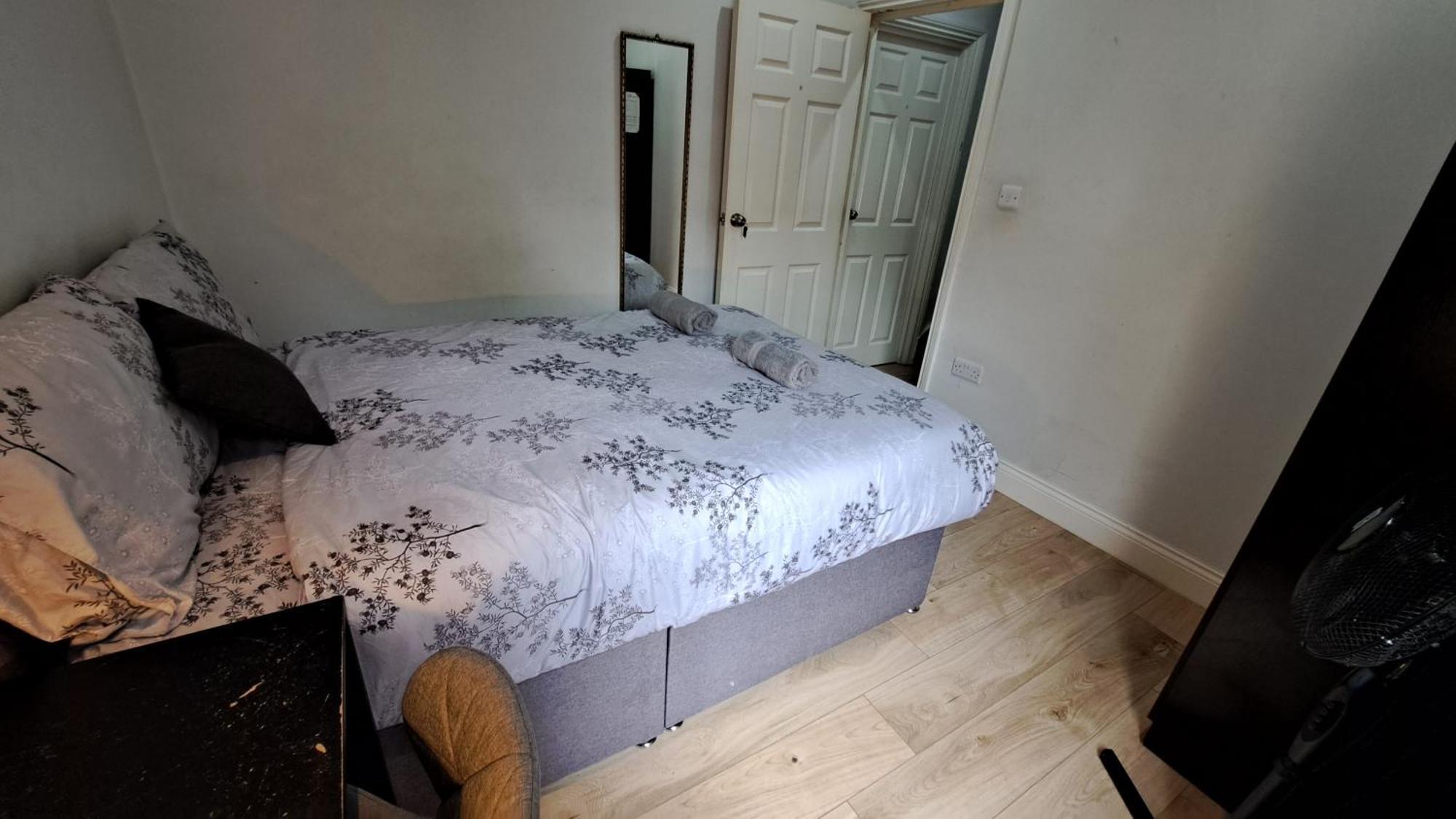Comfy Fenia Homestay